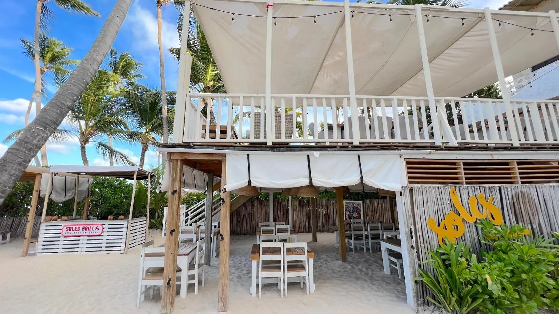 ***** Hotel Vacation Suites With Rooftop Pool, Beach Club, Spa, Restaurants - Playa Los Corales Punta Cana Dominikanische Republik