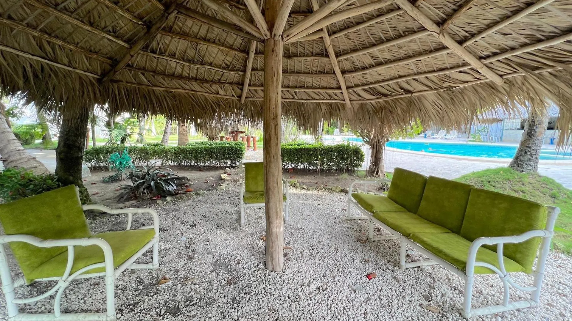 ***** Hotel Vacation Suites With Rooftop Pool, Beach Club, Spa, Restaurants - Playa Los Corales Punta Cana República Dominicana