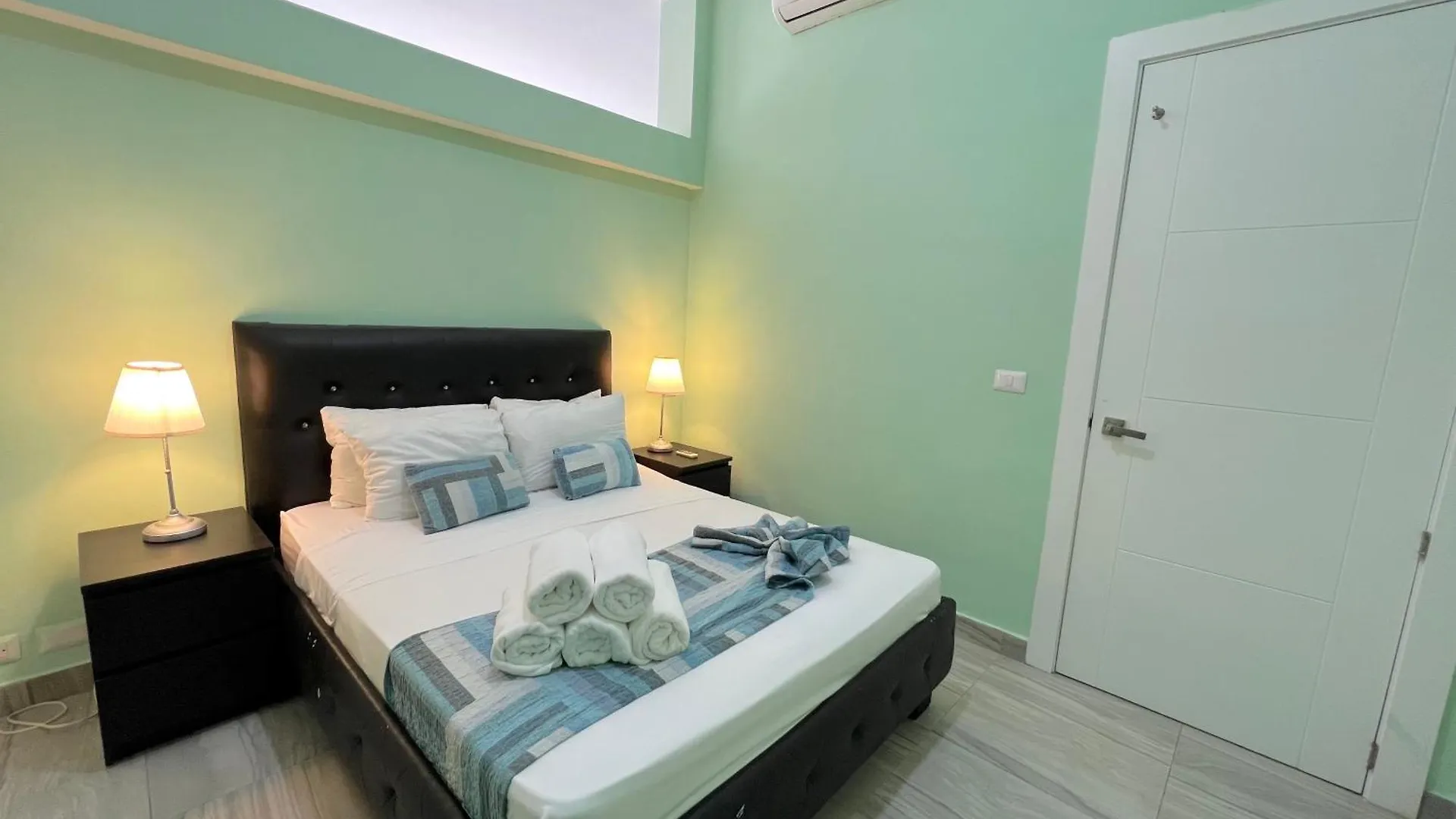Vacation Suites With Rooftop Pool, Beach Club, Spa, Restaurants - Playa Los Corales Punta Cana Hotel
